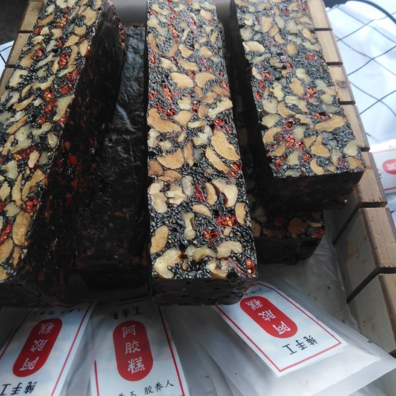 糖果，蜜饯，纯手工熬制，包邮。没有添加剂，欢迎选购