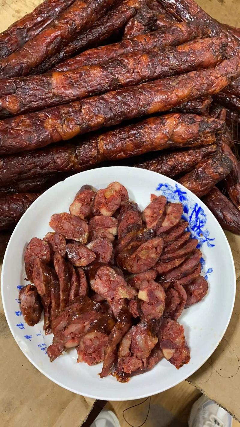 腊香肠不加粉味道好卖相好
