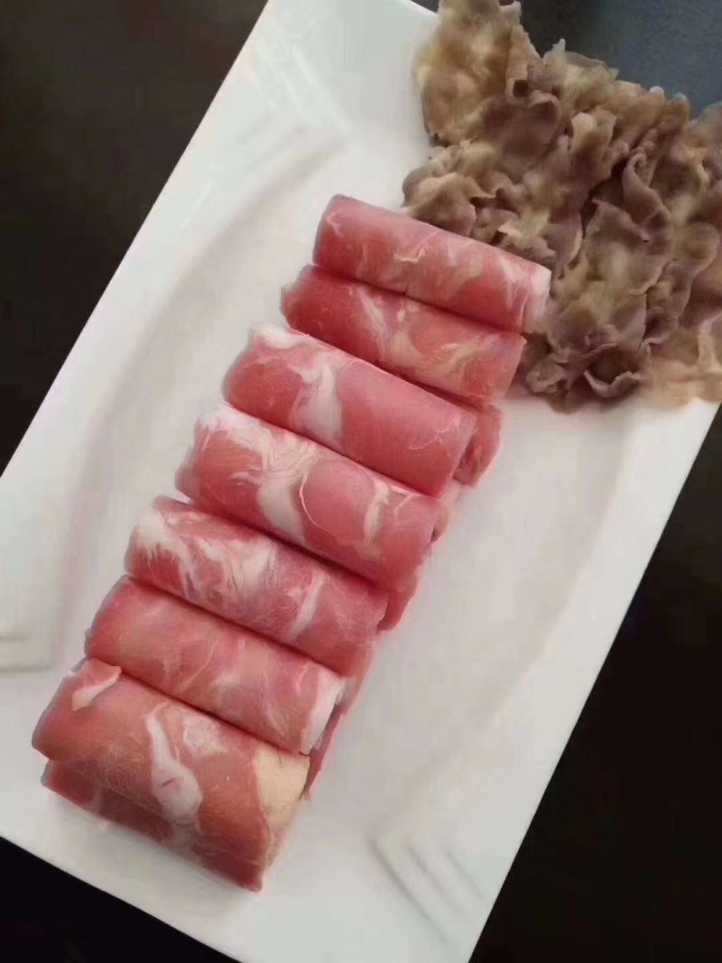 雪花肥牛卷，水分少，瘦度高，不散不碎，一手货源