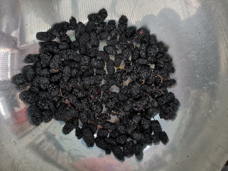 桑葚果干，2020年新货，足干新鲜干净，粒粒精选饱满