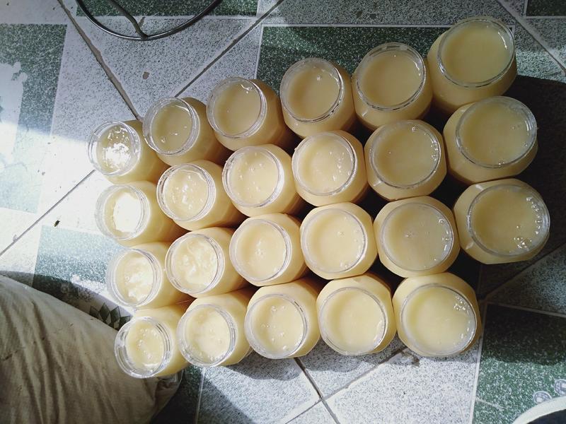 新疆土蜂蜜，没加工，好蜂蜜