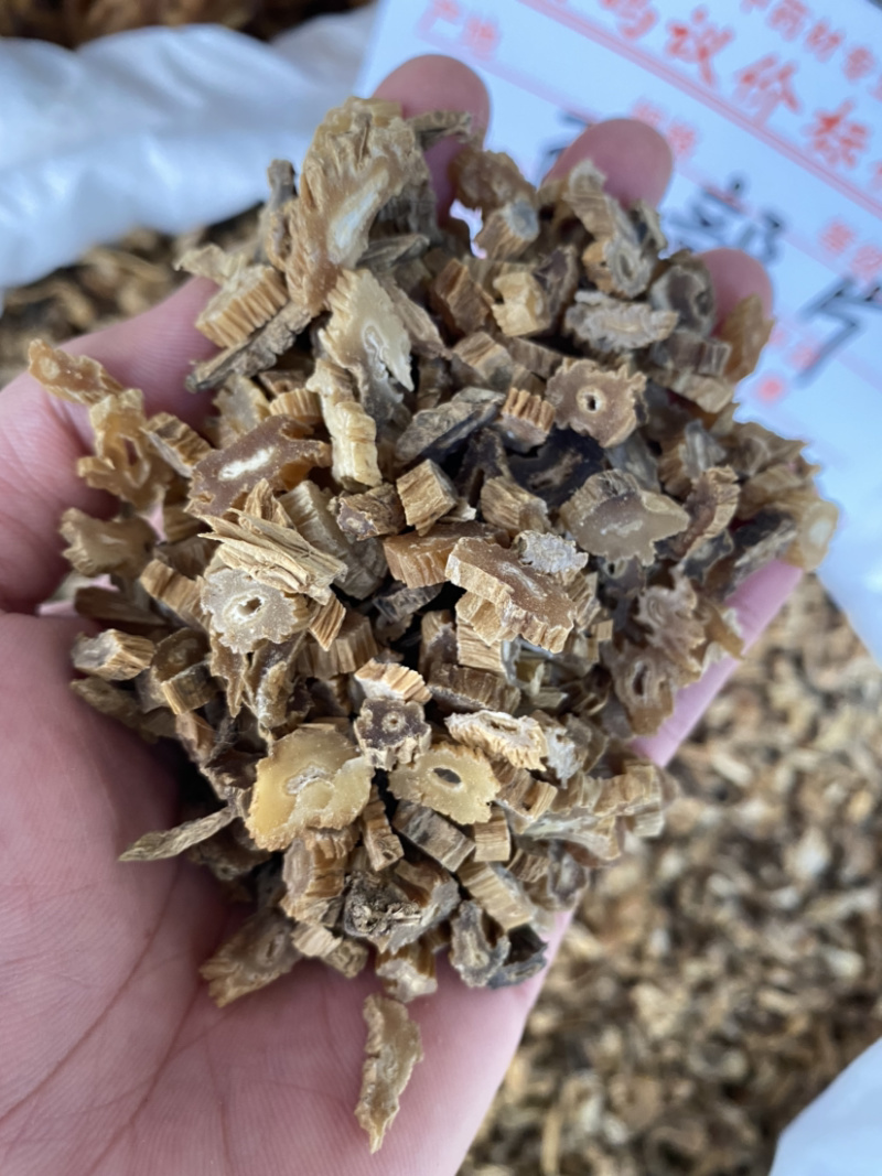 野生无硫中药材百部。