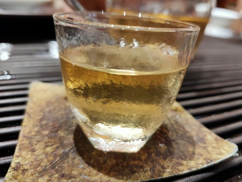 2015年勐库西半山古树竹筒香茶，茶叶净重一公斤一筒