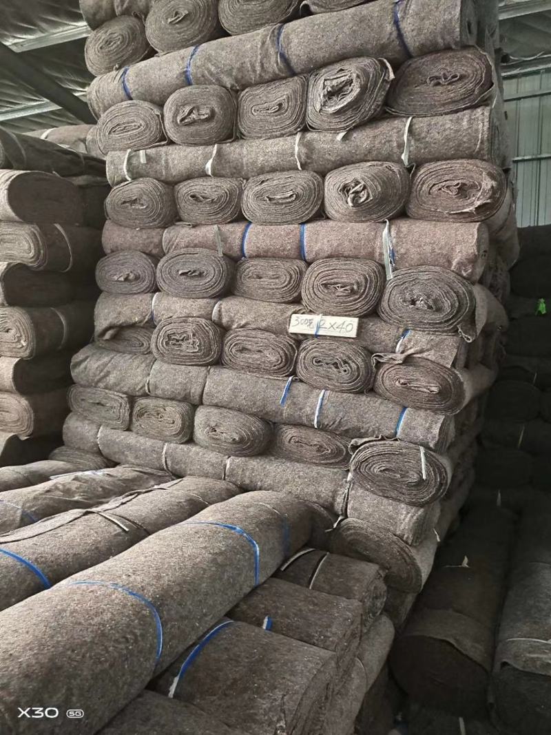 毛毡保温被土工布苗木蔬菜大棚药材大棚冬季保温用