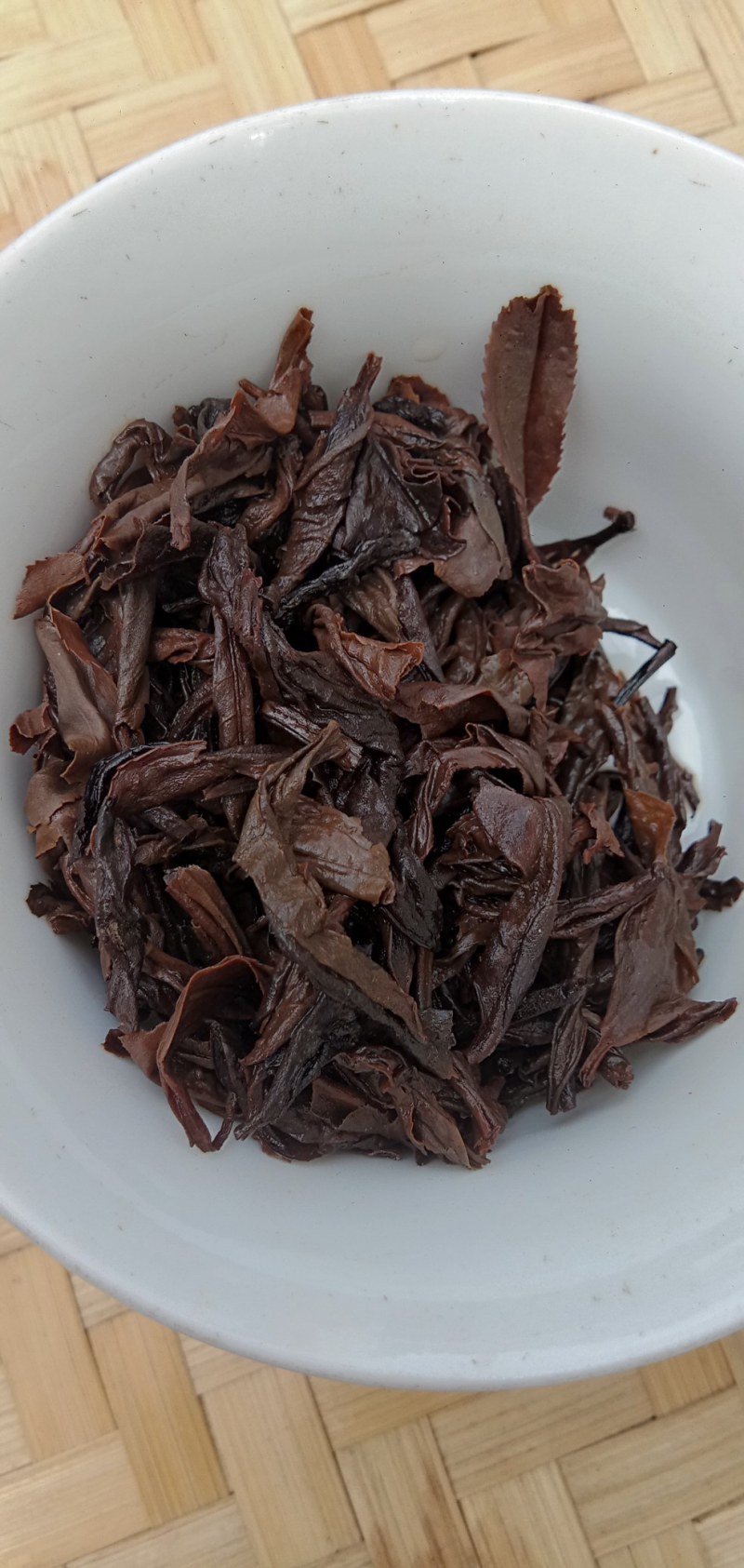 云南省澜沧县景迈山古树老生普洱茶