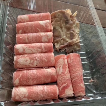 精品雪花肥牛质量保证不碎不散水分小现货出售