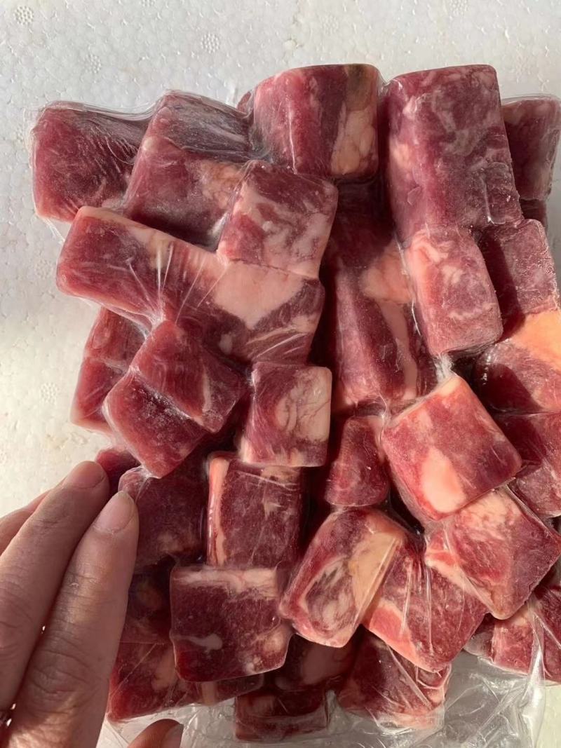 牛肉粒不碎不散瘦度高现货供应烧烤必备
