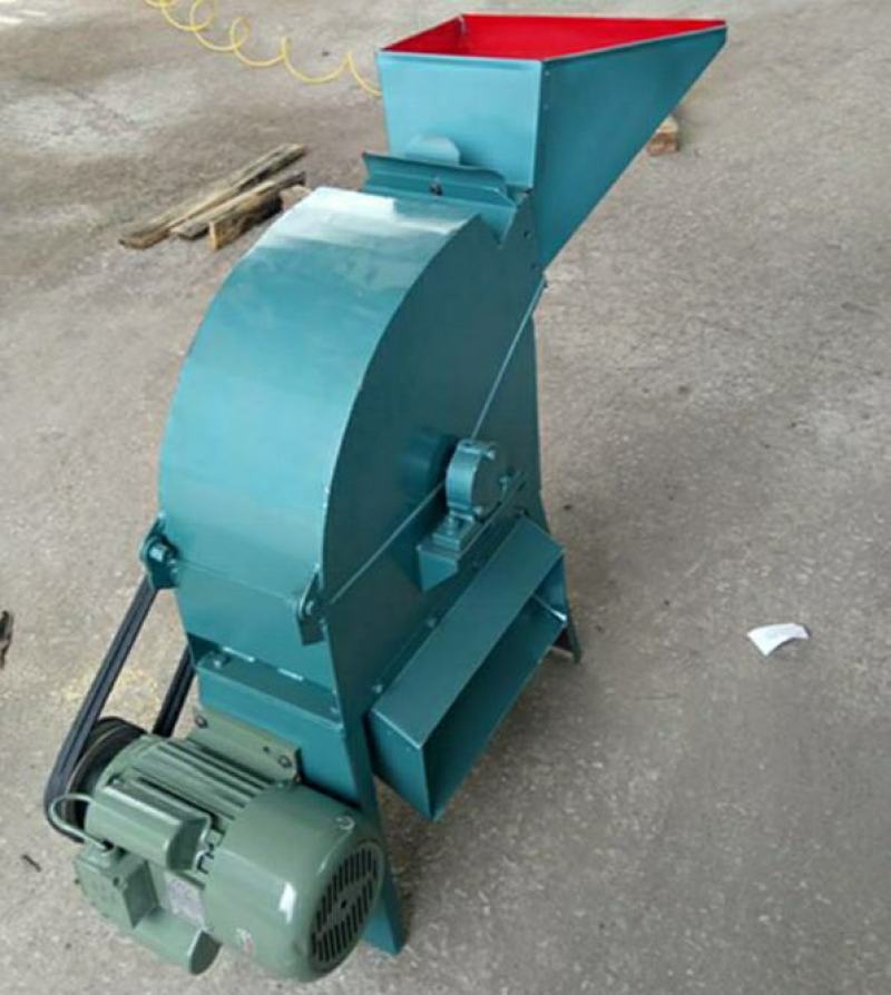 小型家用多功能锤片式粉碎机两相电农作物玉米大豆打粉设备
