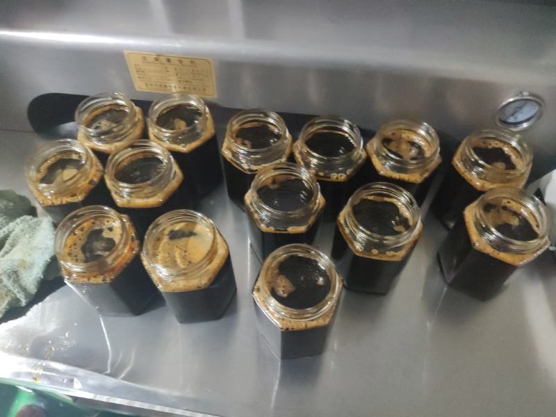 砀山纯梨膏0添加精选砀山酥梨鲜榨梨汁熬制