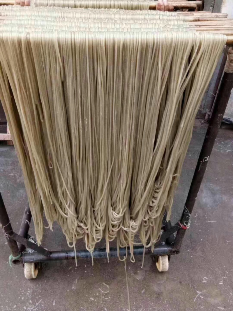 粉条木薯粉条厂家直发粉条各种包装规格都有全年供货