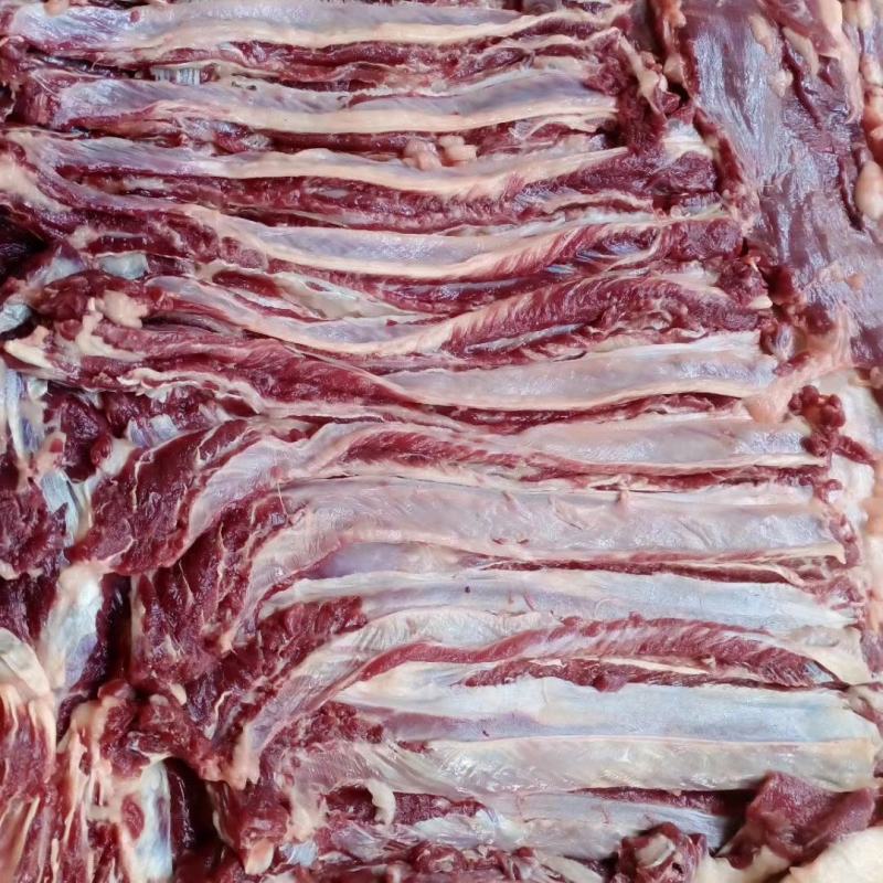 现杀驴肋条肉，精修去油。剔骨，保证新鲜度肉质新鲜