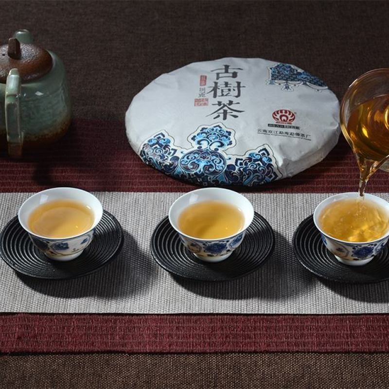 普洱生茶买一送一勐傣2017年古树茶云南普洱茶生茶饼