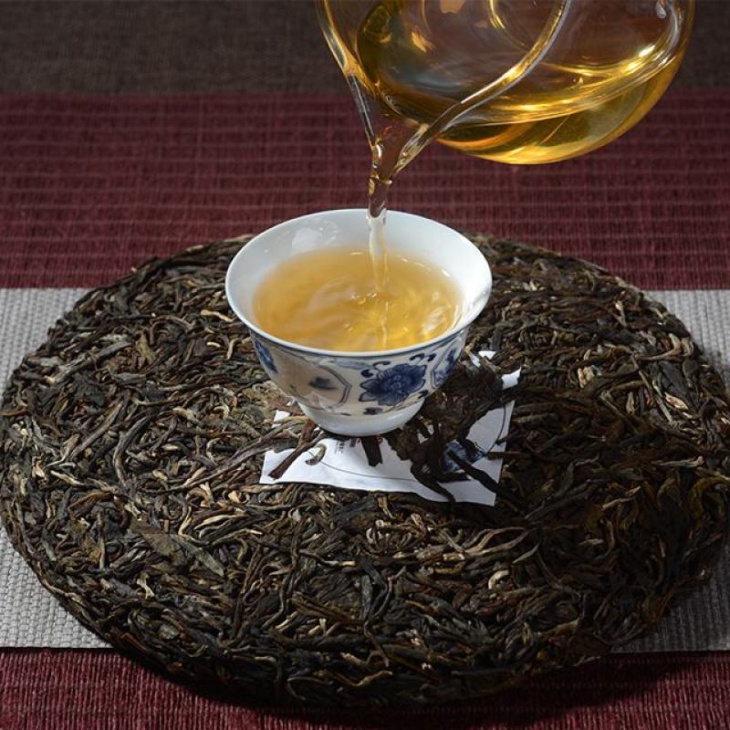 普洱生茶买一送一勐傣2017年古树茶云南普洱茶生茶饼