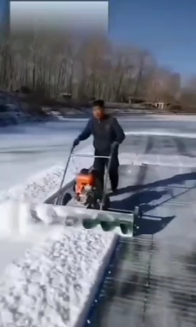 除雪机手提汽油螺旋齿轮耐磨链条扫雪机