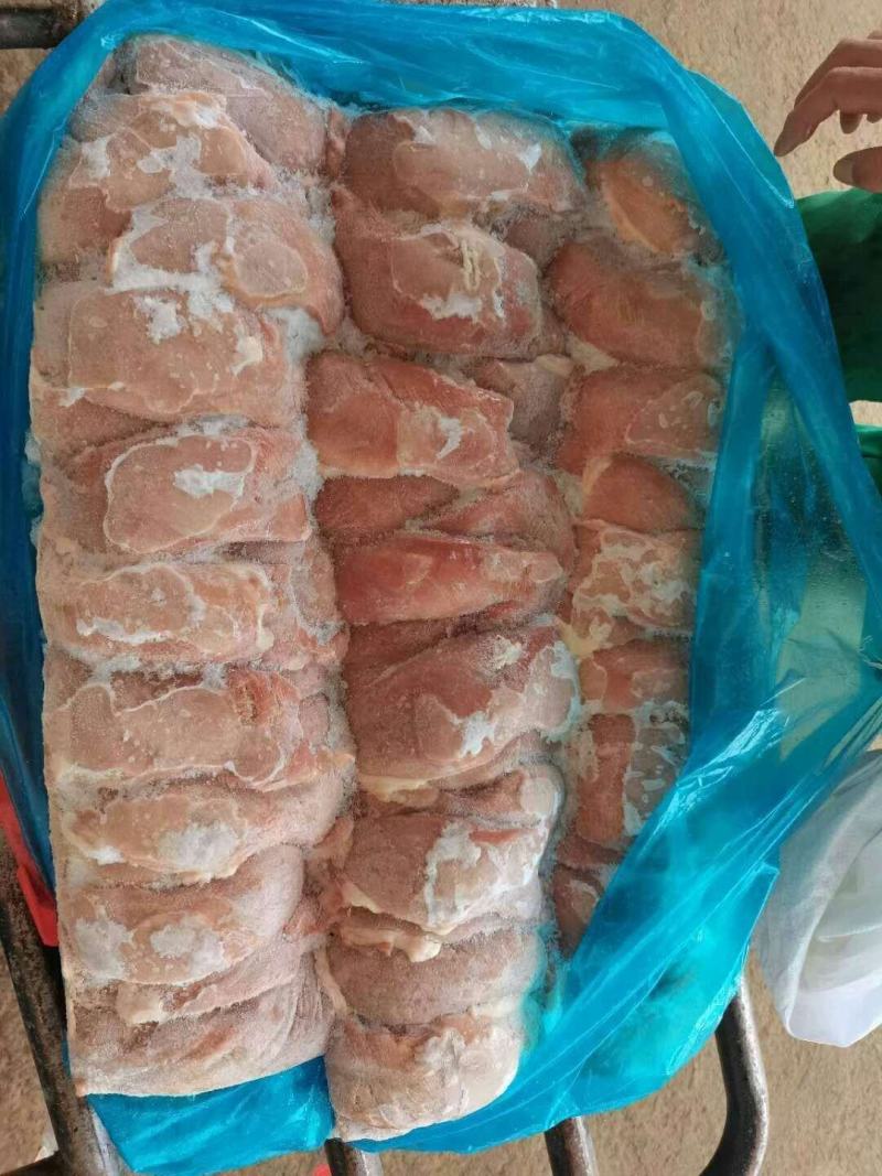 板冻鸭胸，鸭副鸭分割，鸭产品适合加工厂。批发
