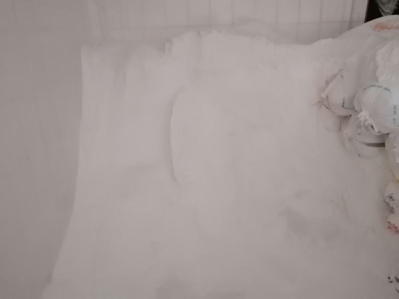 乡村百姓自产红薯淀粉，经多次沉淀，去黄粉，品质保证。