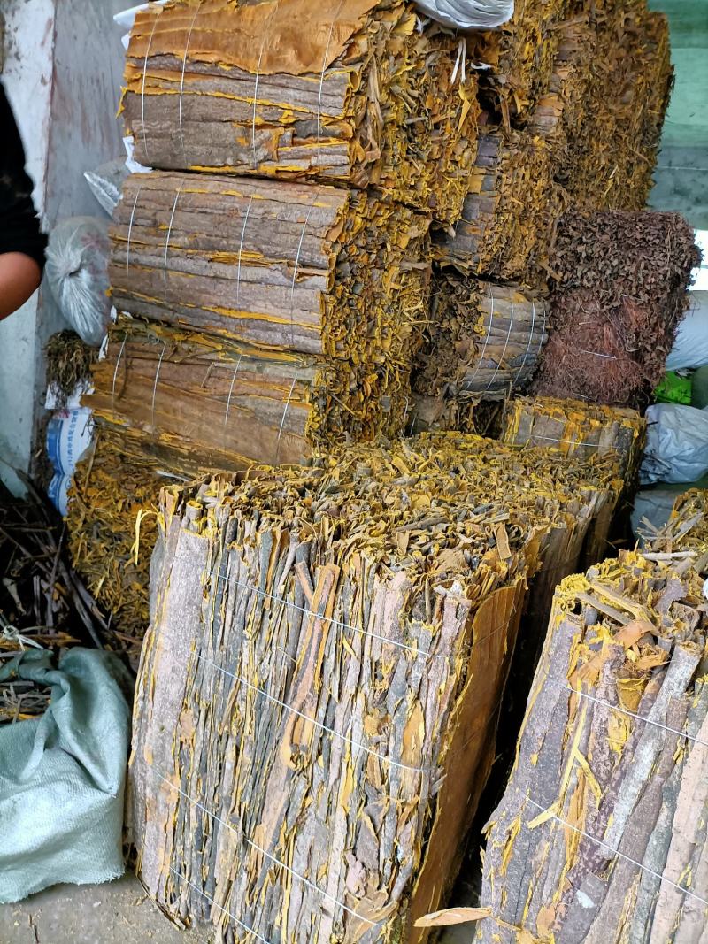 黄柏皮，川黄柏丝，无硫中药材。产地货源大货批发。