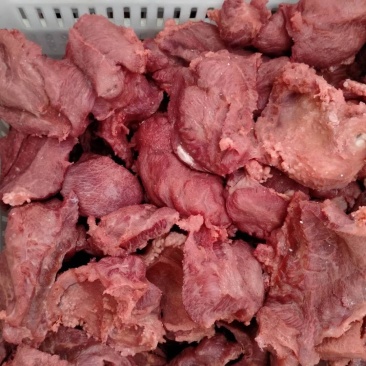 牛羊肉，牛羊杂，生鲜和半成品，7到9分熟，各种规格都有