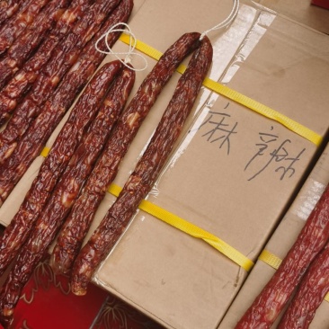 香肠腊肠地摊便宜香肠五香麻辣广味厂家直销