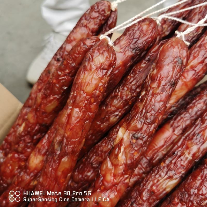 香肠腊肠川味麻辣香肠五香麻辣广味香肠摆地摊香肠