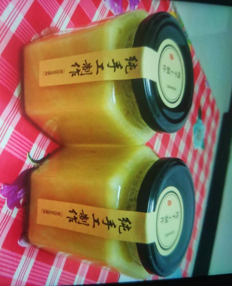 豫西深山土蜂蜜、老巢蜜，自家蜂场生产，纯手工制作，佳品。