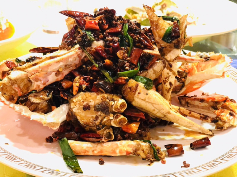 西非蓝蟹肉质饱满船冻货适合中餐大排档香辣炒