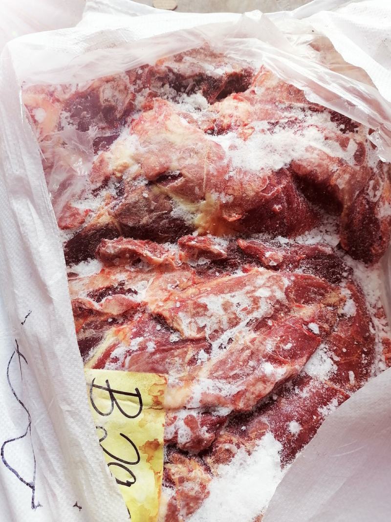 杜蒙荣辉亿米特鼎丰源马肉，大量到货，颜色质量杠杠的好
