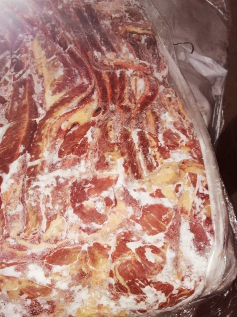 蒙古马肉，四分体，五分体，颜色特别漂大量现货