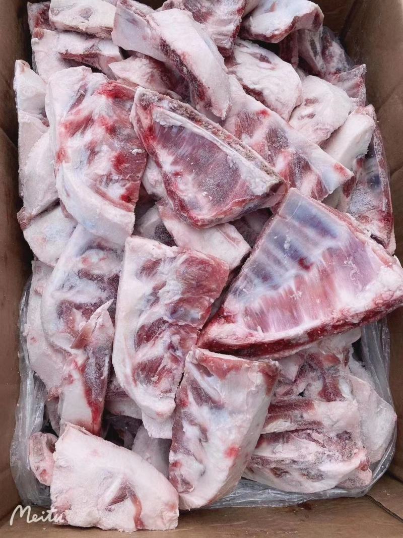 多肉羊胸口骨，羊三角排，40斤一件，适合红烧，酱烧