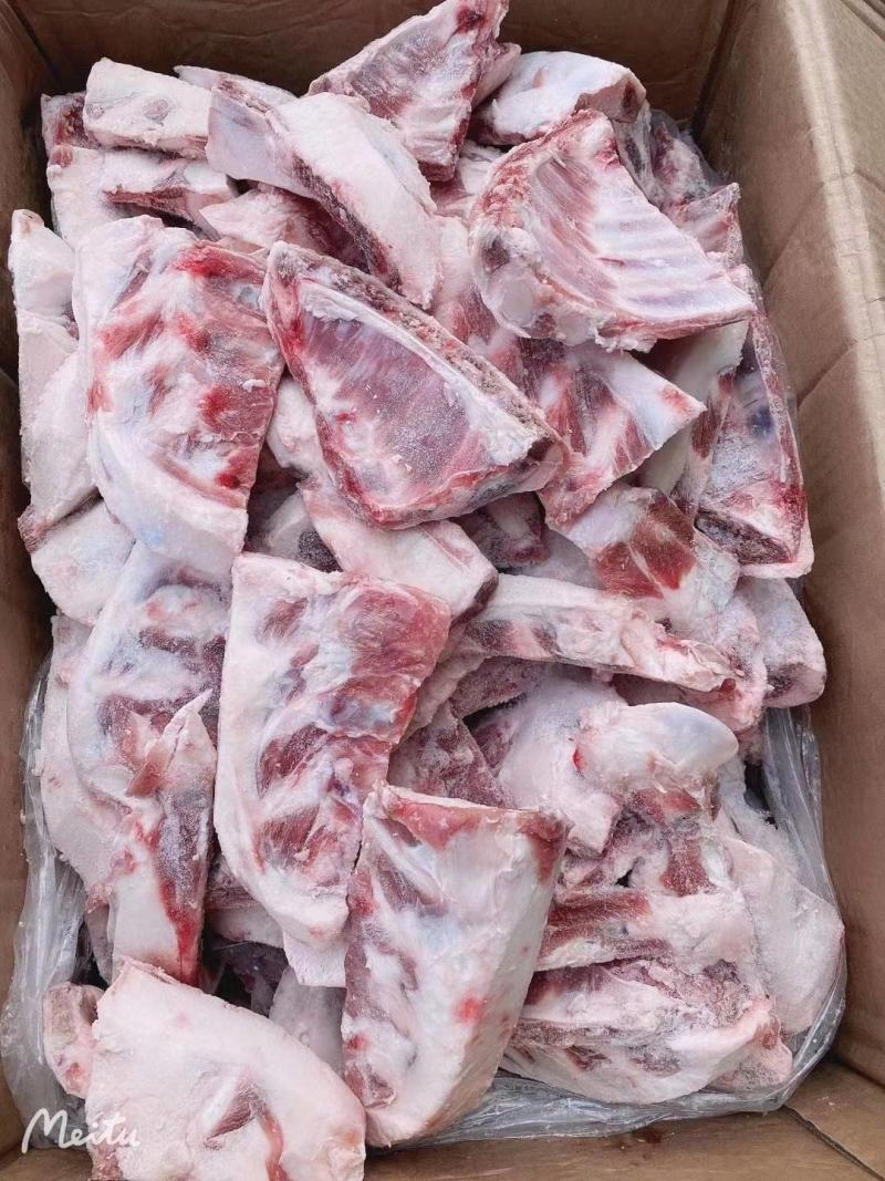 多肉羊胸口骨，羊三角排，40斤一件，适合红烧，酱烧