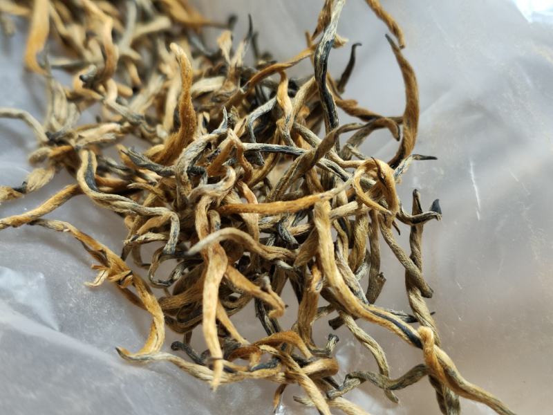 昌宁金丝红茶金豪披覆蜜糖香浓郁汤色金黄透亮