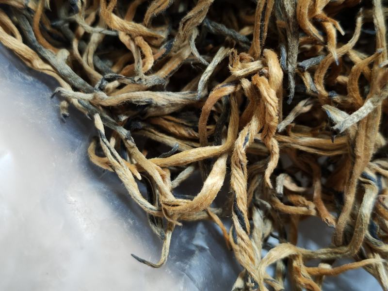 昌宁金丝红茶金豪披覆蜜糖香浓郁汤色金黄透亮