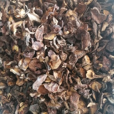 手选松蘑小块，干净整齐