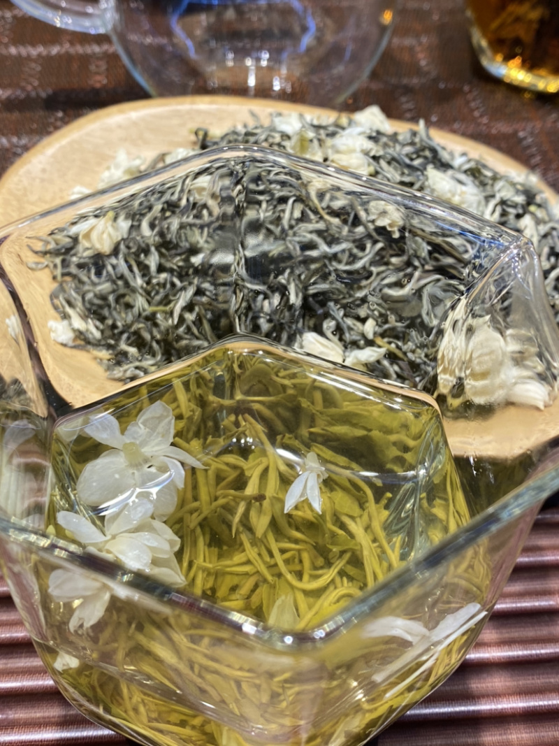 茉莉花茶飘雪250克99元包邮一斤一万多个芽头呢