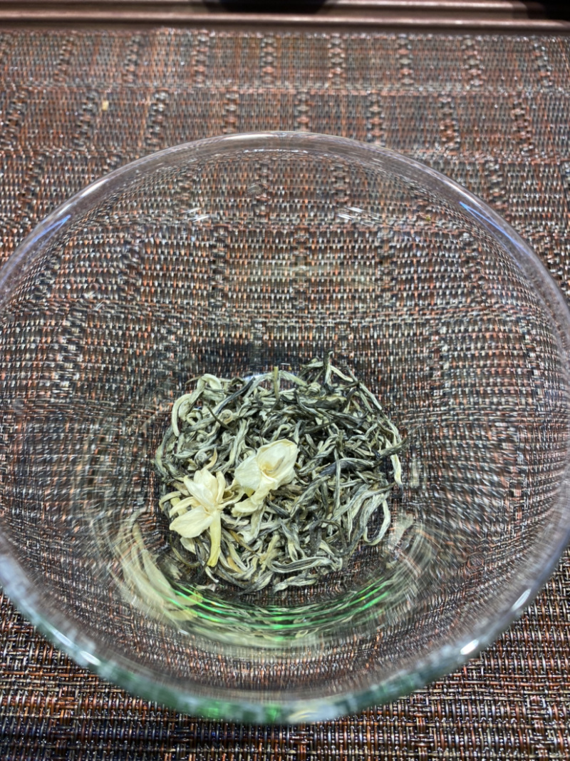 茉莉花茶飘雪250克99元包邮一斤一万多个芽头呢