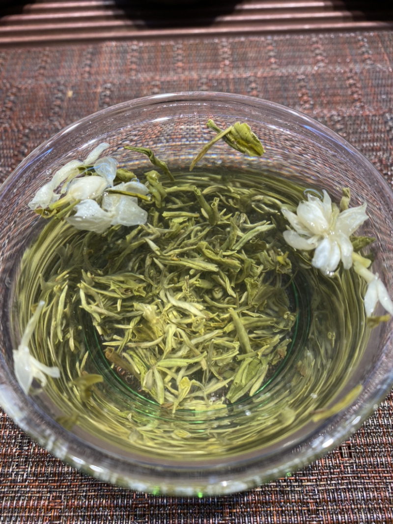 茉莉花茶飘雪250克99元包邮一斤一万多个芽头呢