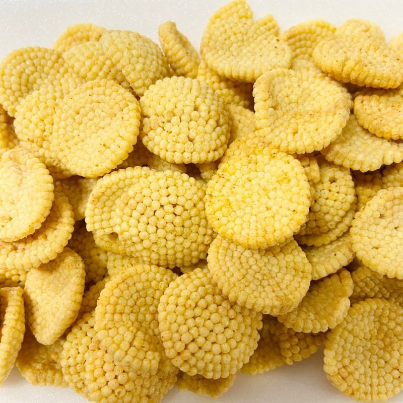 凯琳食品地摊小米煎饼膨化早市零食童年网红休闲怀旧地摊热销
