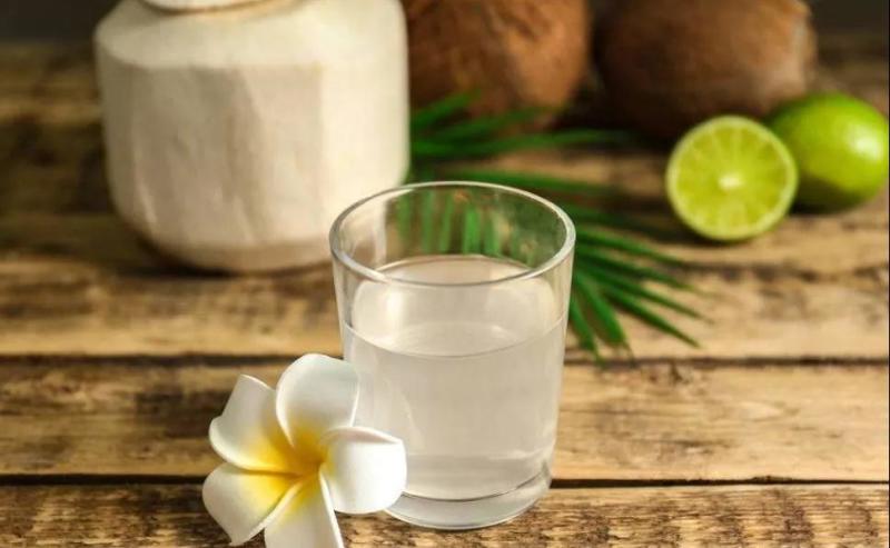 网红椰子露酒52度400ml高档礼盒装送礼白酒整箱抖音