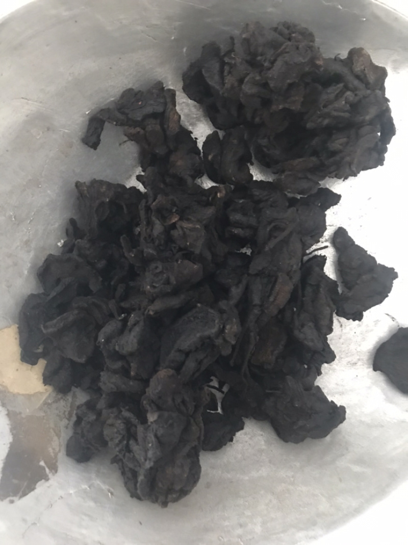 制黄精灸黄精保庆药业批发制黄精实物拍摄