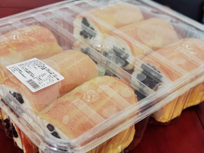 牛肉松鲜面包，山东发货，厂家直供，大量出货分量大，实惠新