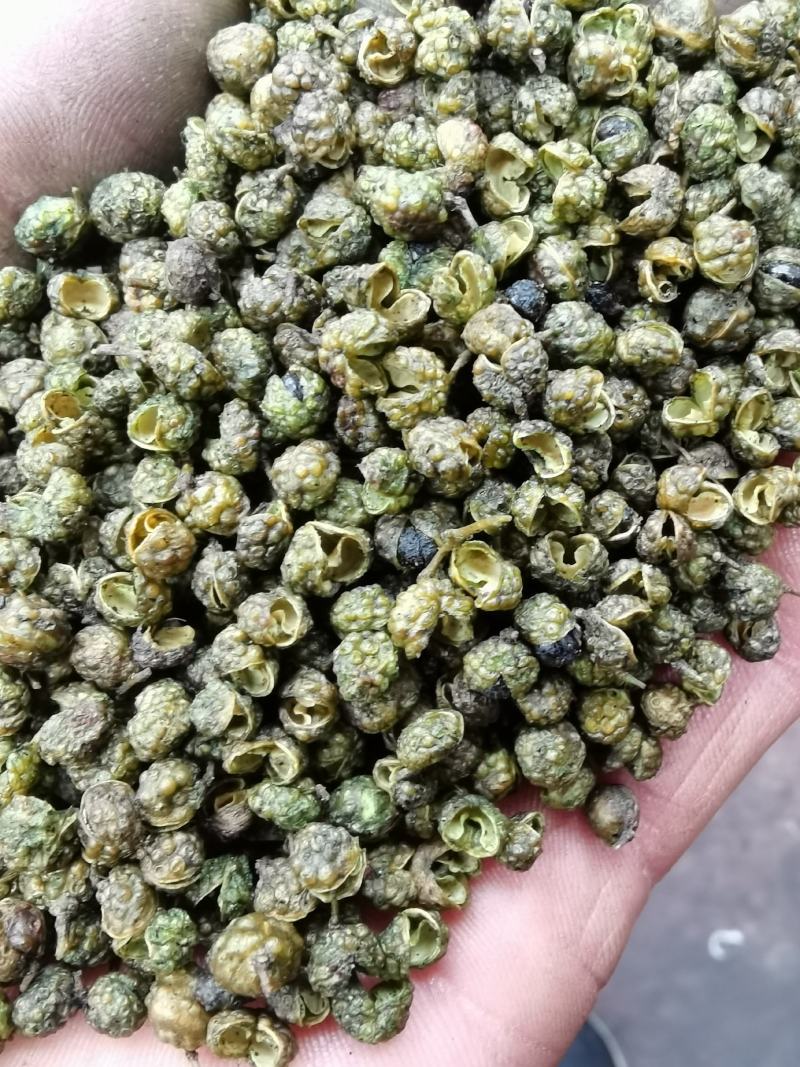 优质泡脚花椒，味道麻，颗粒大，价格实惠
