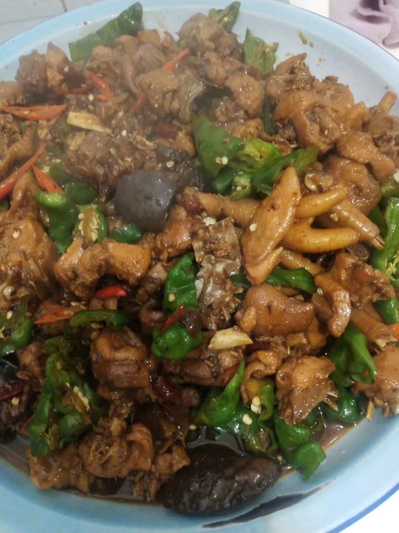 小时候辣子鸡还原老味道