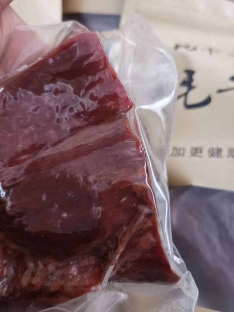 藏族牦牛肉四川藏区卤牦牛肉一斤真空包装，卤牛肉酱牛肉