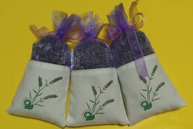 薰衣草散装干花粒薰衣草茶药用薰衣草优质花粒批发