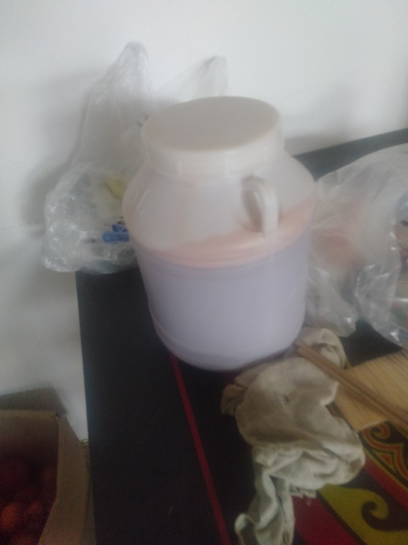 一年割一次的土蜂蜜（包邮）