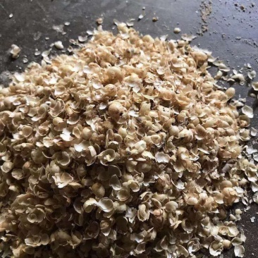 常年碎黄豆壳质量保证鸡鸭鹅猪牛羊养殖饲料