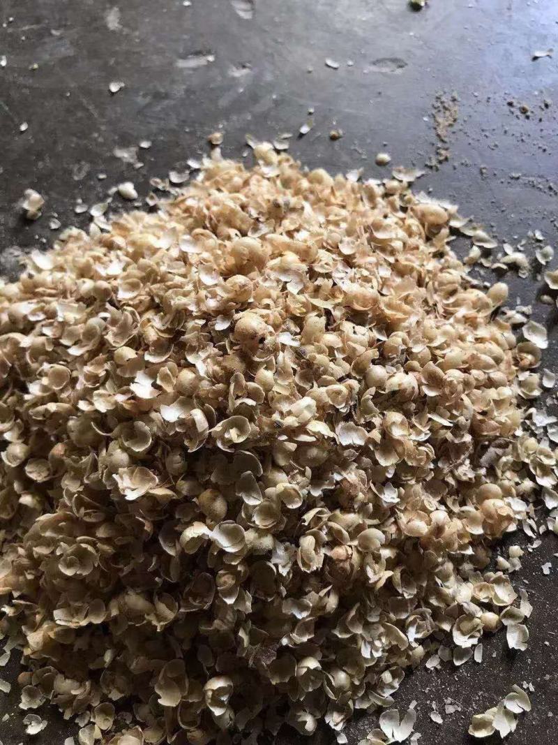 常年碎黄豆壳质量保证鸡鸭鹅猪牛羊养殖饲料