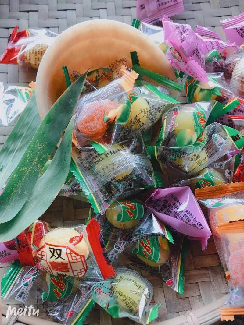 台湾百果香果脯蜜饯凉果甘甜爽口李梅凉果休闲零食独立包装厂