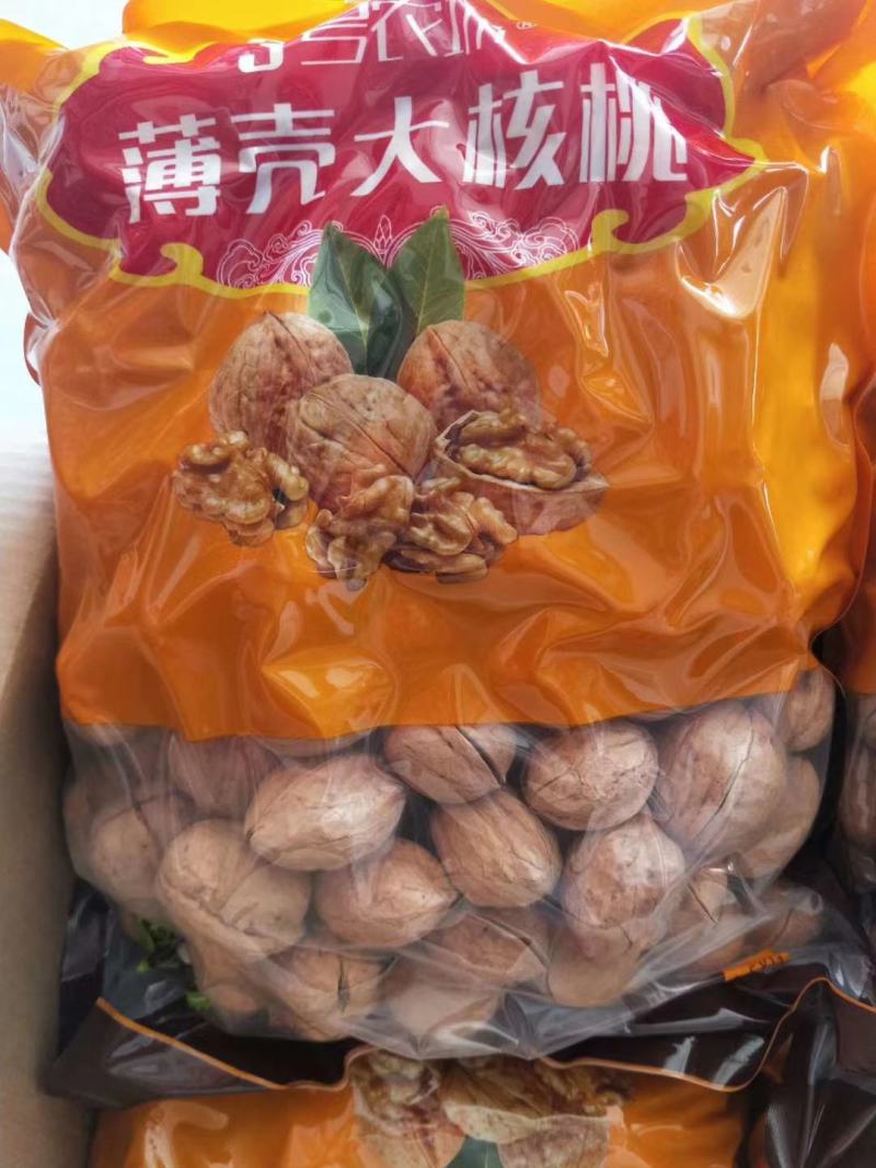 全新货熟核桃大量现货！手剥既开！口感香酥纯正！