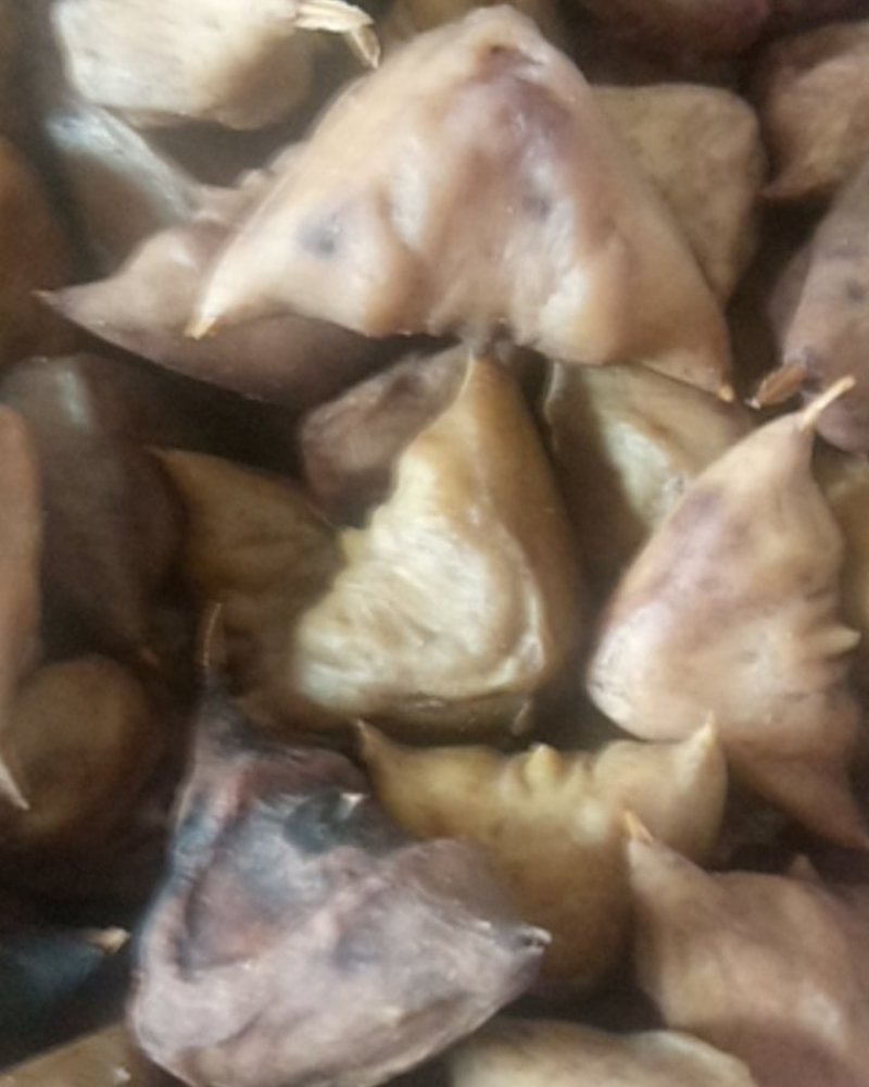 菱角野生菱角河南信阳大别山特产粉襦香甜还是那个童年的味道